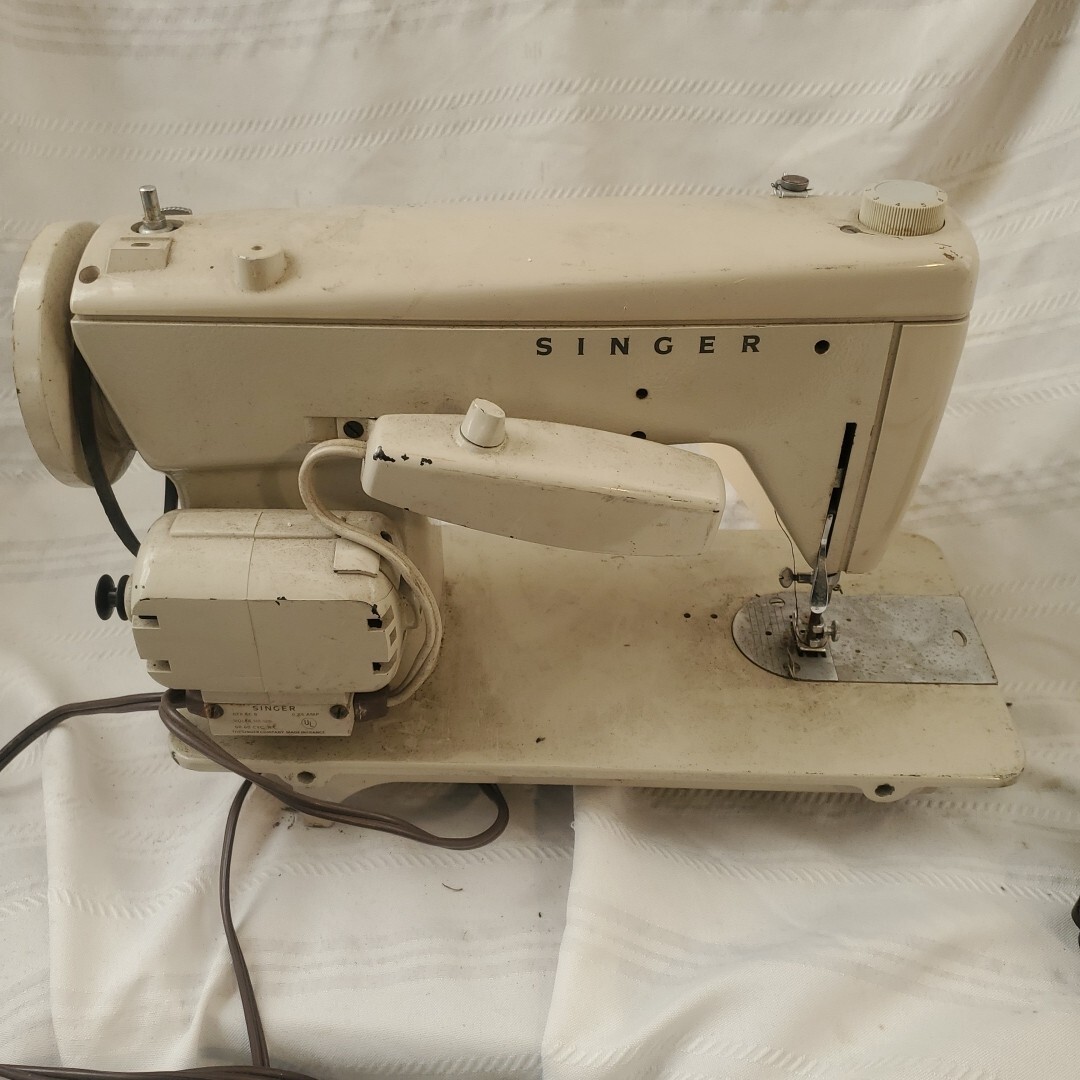 Vintage Singer Sewing Machine Model 237 Fashion Mate - Working | eBay
