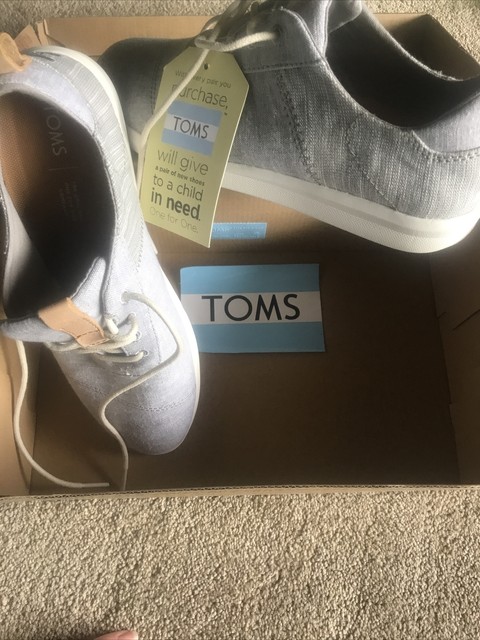 toms drizzle grey chambray