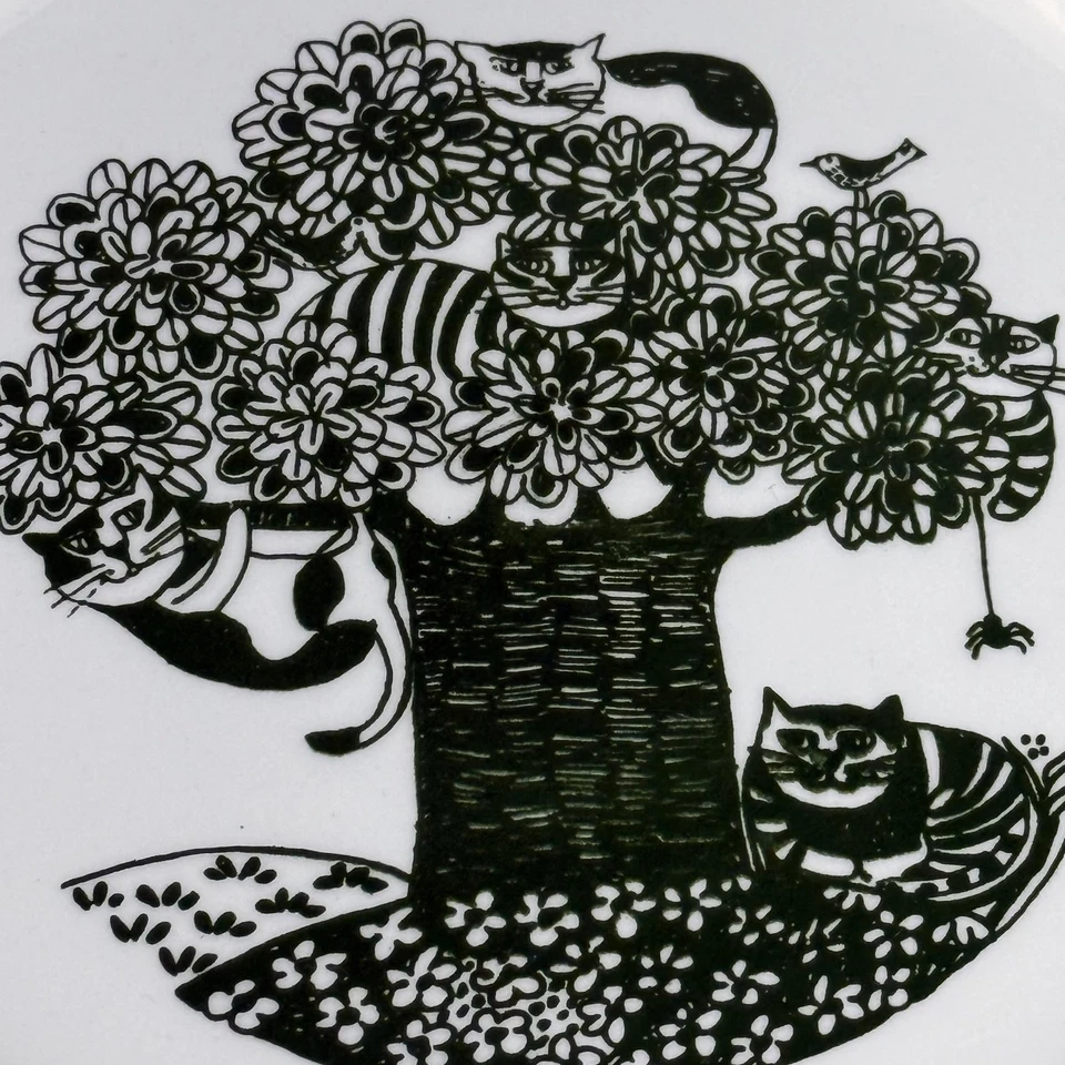 Vintage Figgjo Norway V555 Cat Tree Plate 2 Mugs Green Vitroporselen Set - Image 3 of 4