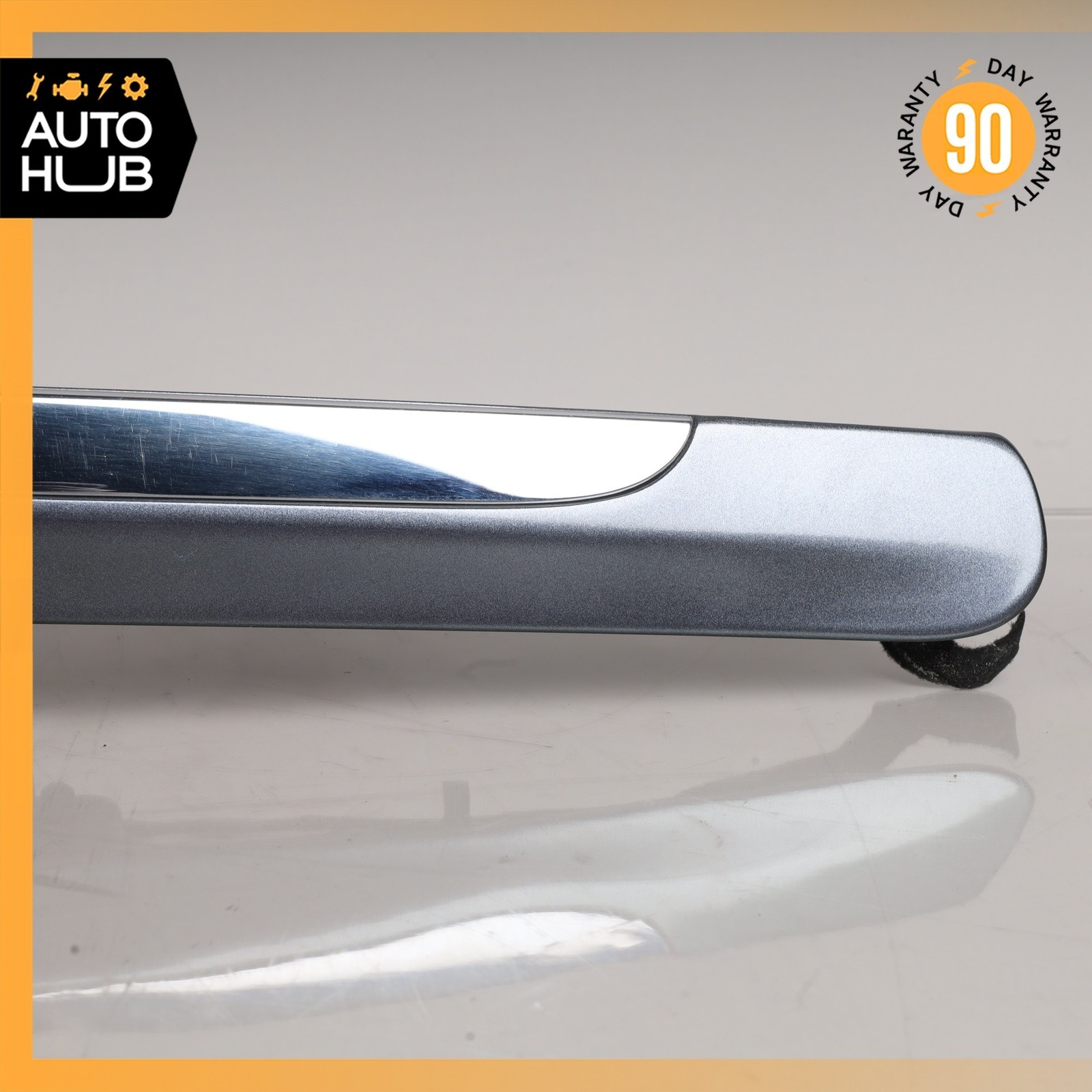Maserati Quattroporte 2003-2013 Rear Trunk lid plate