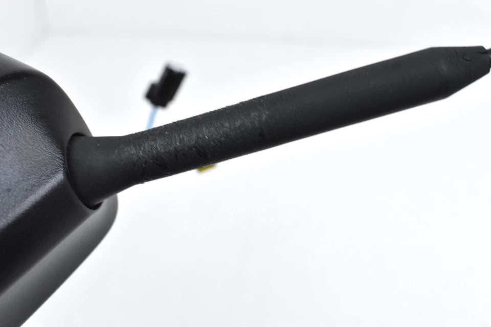 Base de antena de radio Ford Fusion 2013-2016 con conjunto de mástil de varilla OEM Foto 2 de 4