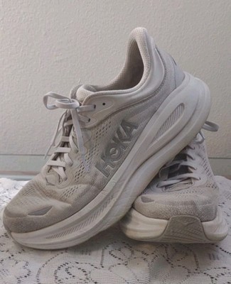 Hoka One  Men's Bondi 7 Running Shoes Size 10.5  Gently Used Sneakers 