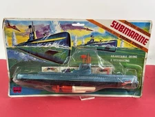 No.37AB winning Vintage 1970 Battery Operated Submarine Hong Kong Toy By Winning