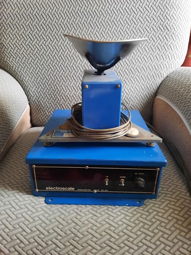 Vintage Electroscale Digital Scales. Models K-1557 and DR-525. w/ Box & Manual