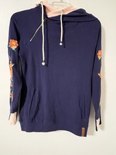 Long Sleeve Women  s Shirt Embroidered Sleeves Size Small NEW