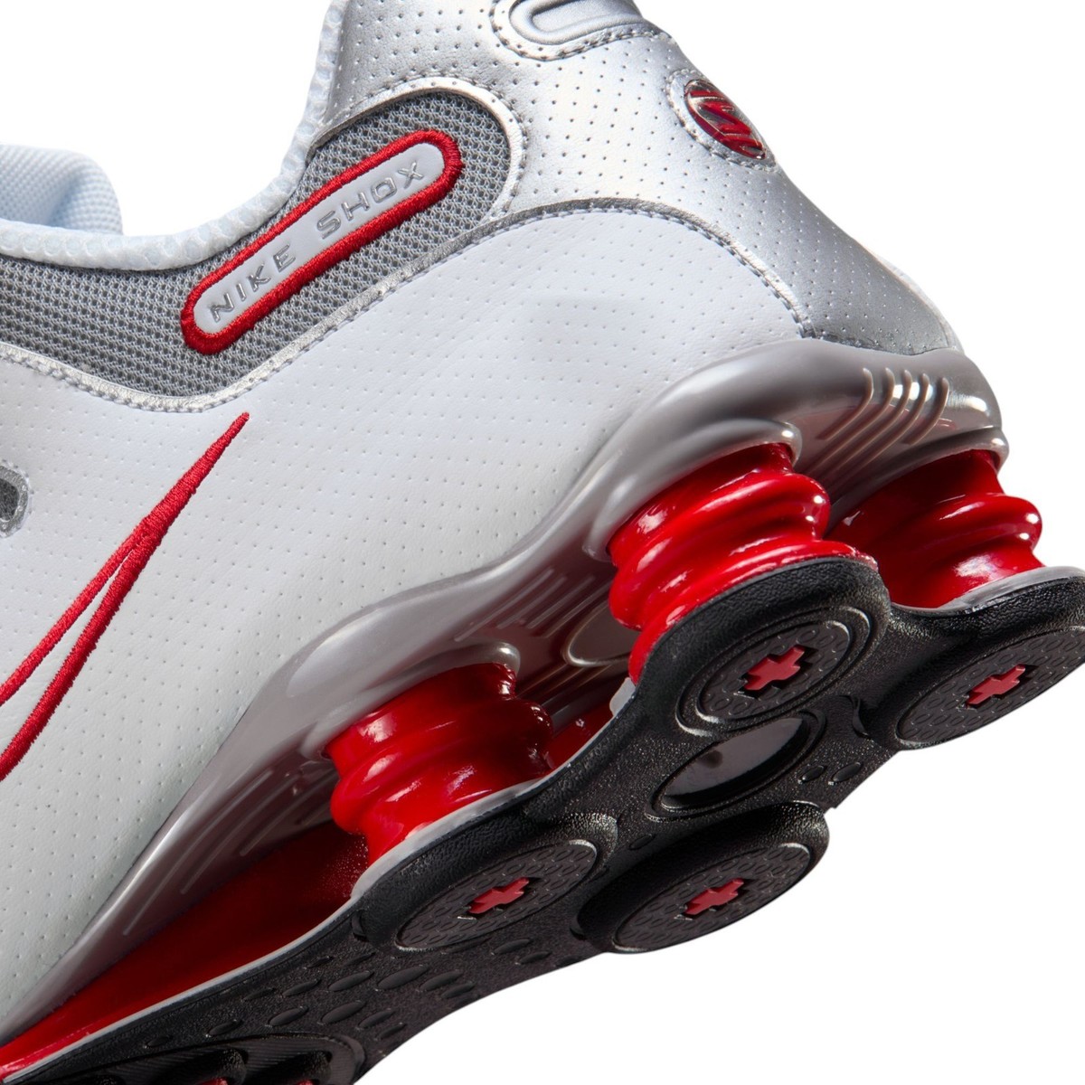 Nike Shox NZ Running Shoes White / Red / Silver Sz 9 378341 104 | eBay