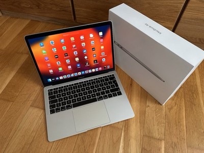 Apple MacBook Air 13,3'' 2019, I5 8. Gen, 8GB RAM, 128GB SSD, Silber (A1932)