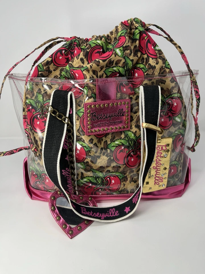 Bolso de Mano Betsey Johnson Betseyville Transparente Cerezas Forro Estampado Animal Y2K Usado en Excelente Condición ¡Raro!