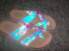 Steve Madden Iridescent Beached Sandals- Big Girls Size 5