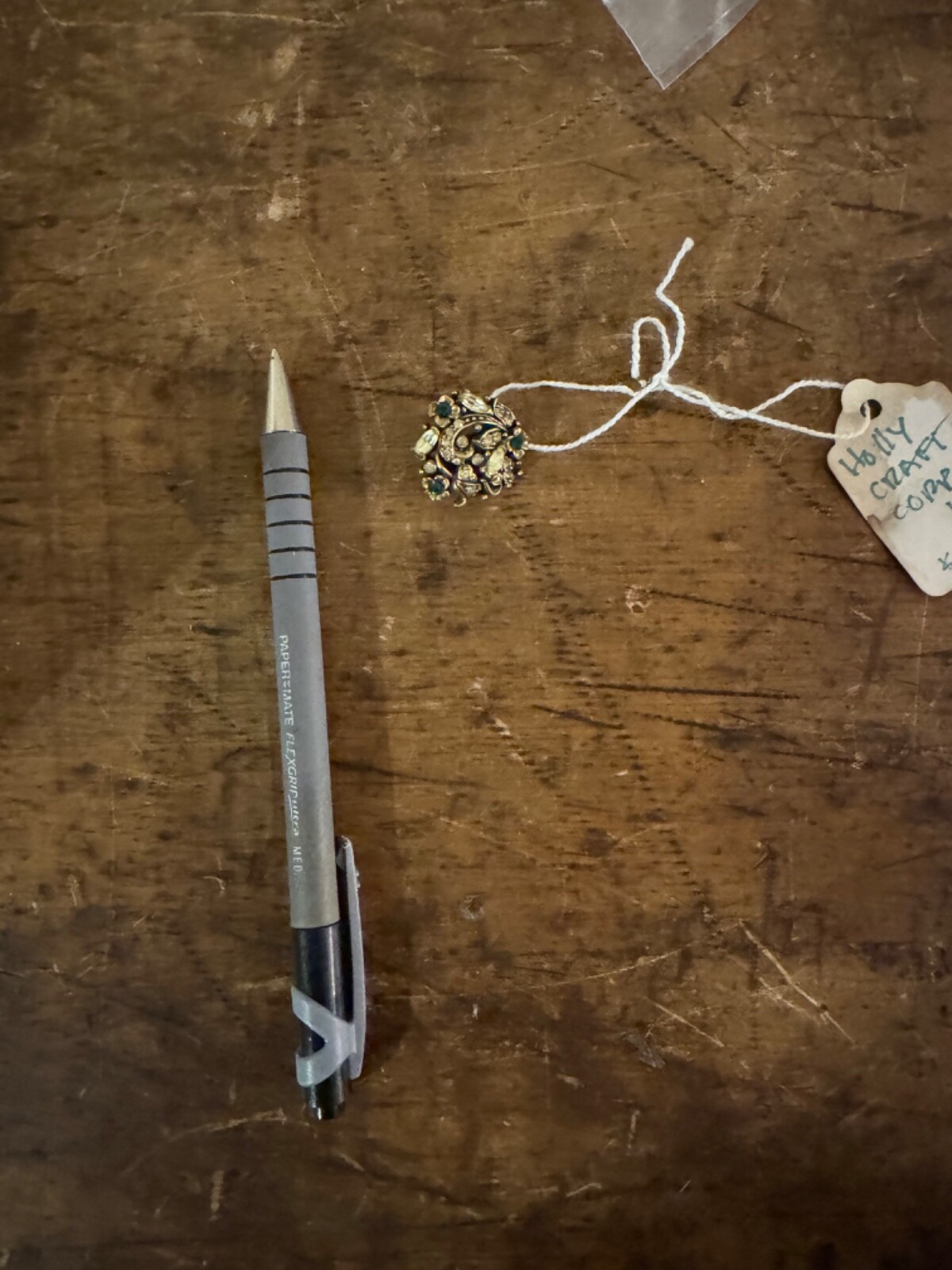 Vintages 1950's Hollycraft Rectangular green Rhin… - image 3