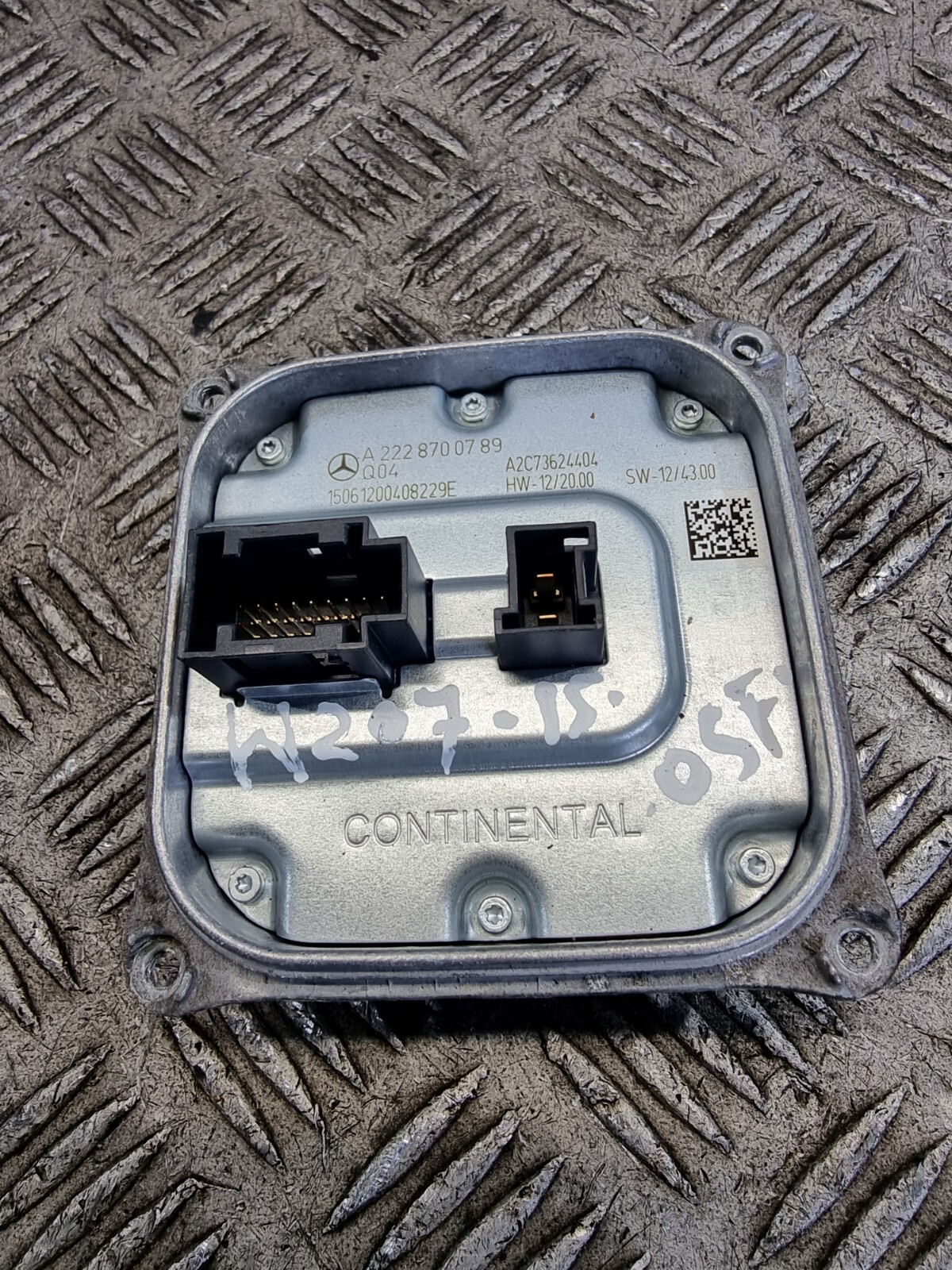 БЛОК УПРАВЛЕНИЯ ФАРАМИ MERCEDES E220 СПРАВА A2228700789 2,1 Л DSL АВТО КУПЕ 2015