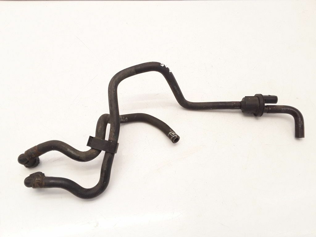 Seat Ibiza MK3 6L 1.4 63kw 2007 Petrol Engine Fuel line pipe hose  