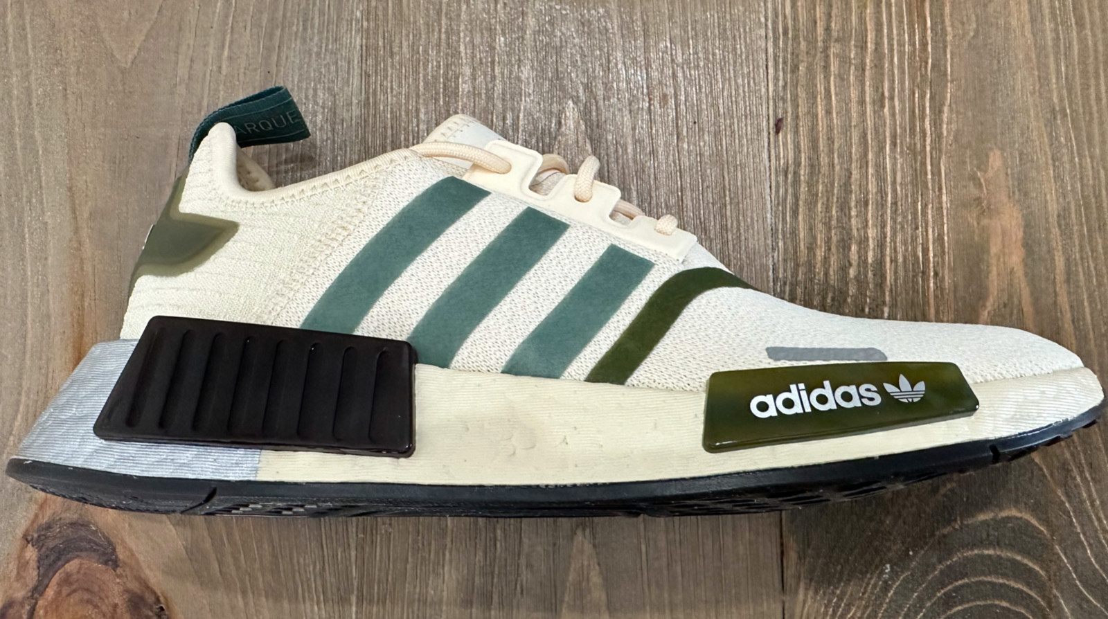 Adidas Women’s NMD_R1 Running Shoes Sneakers GX6490 Cream Green Sz 8.5 Adidas Women’s NMD_R1 Running Shoes Sneakers GX6490 Cream Green Sz 8.5
