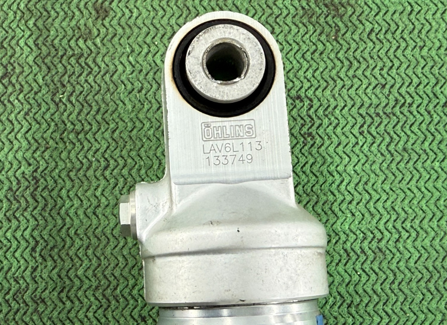 LAMBORGHINI AVENTADOR LP700 LP720 REAR SHOCK ABSORBER 470512019S OEM
