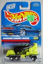 HOT WHEELS YELLOW/BLACK OSHKOSH CEMENT MIXER #863 3 SPOKE