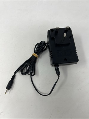 Imation Netzteil 2545180 ausgelegt zur Umwandlung von 230V AC Power in 5V DC Power.