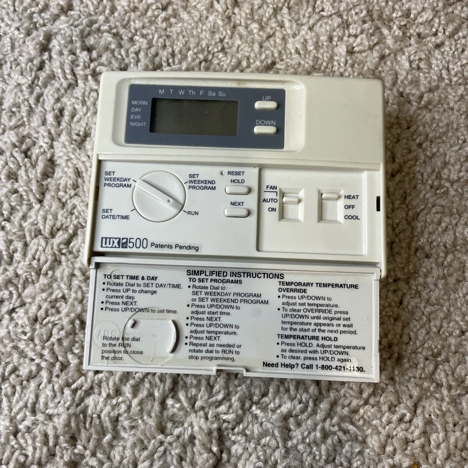 Lux TX500 Smart Temp Programmable Thermostat - UNTESTED - FOR PARTS - Image 2 of 4