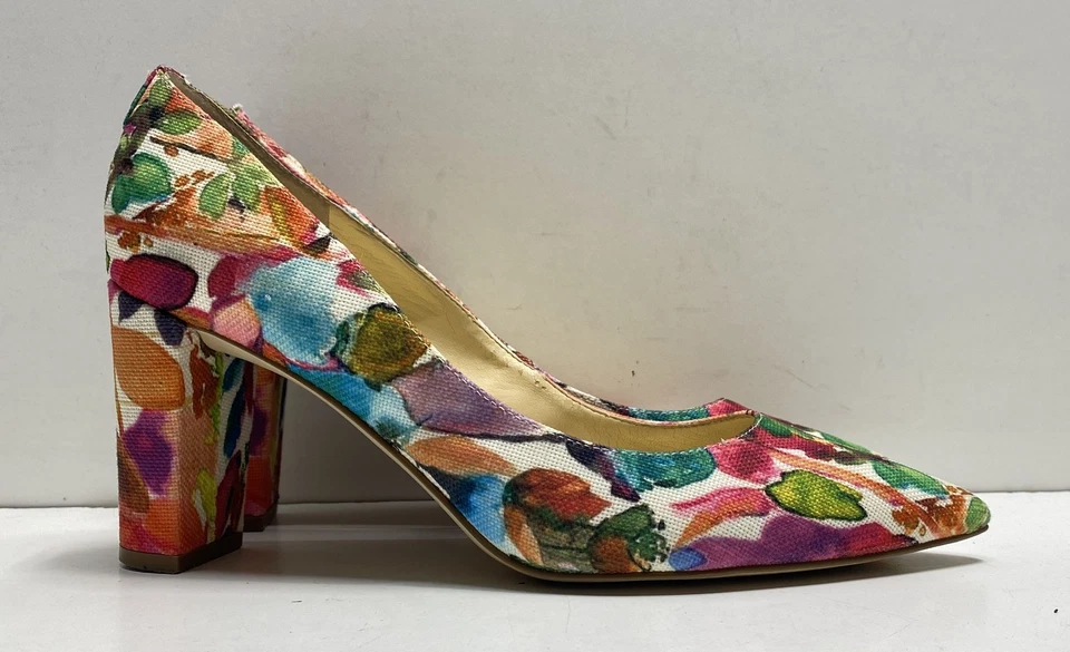 Bomba floral para mujer Ivanka Trump talla 9,5 Foto 3 de 4