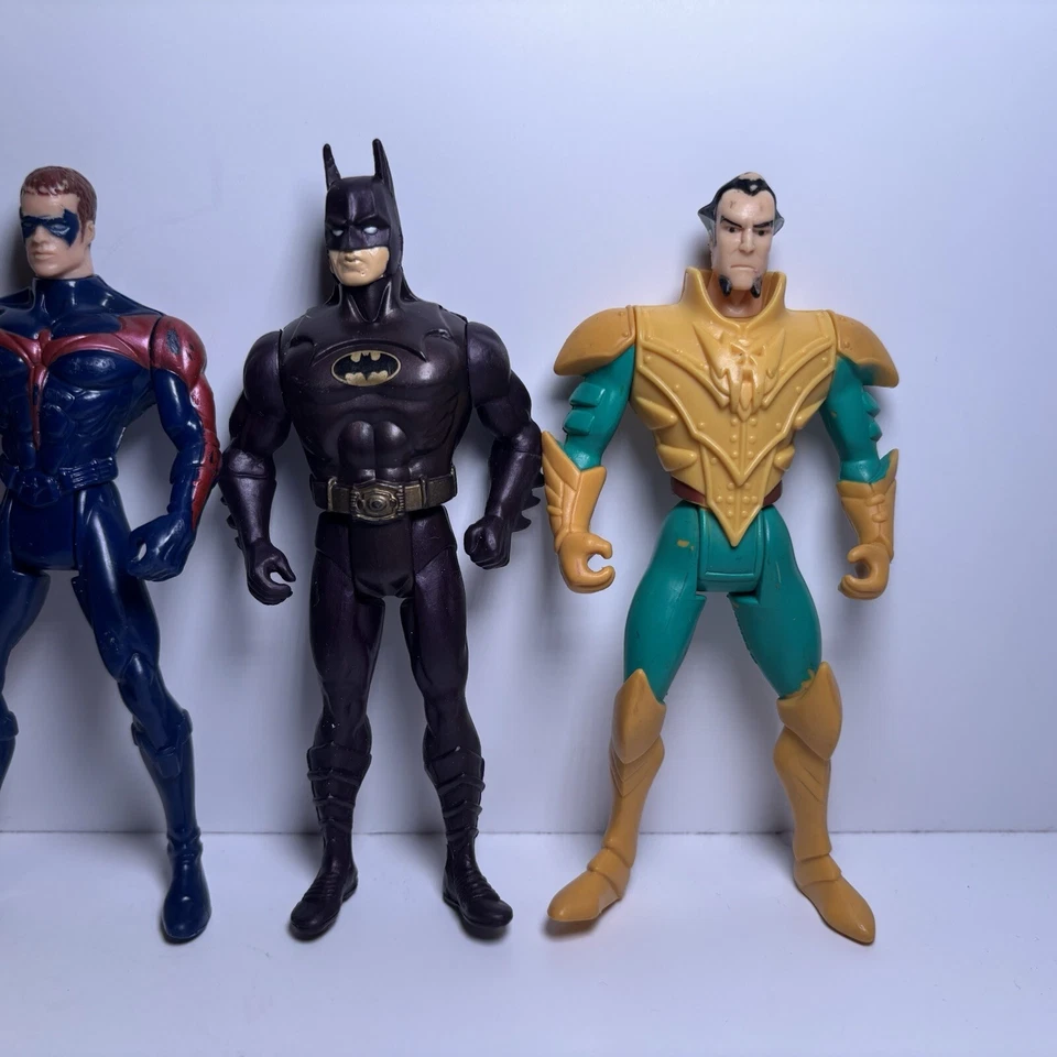 Lote De 4 Figuras De Acción Batman DC Comics Años 90 De Colección Kenner Robin Ra’s Al Ghul Foto 3 de 4