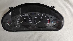 Cockpit Tacho  Kombiinstrument , BMW 316 i , EZ 10/1996 , TSN 565