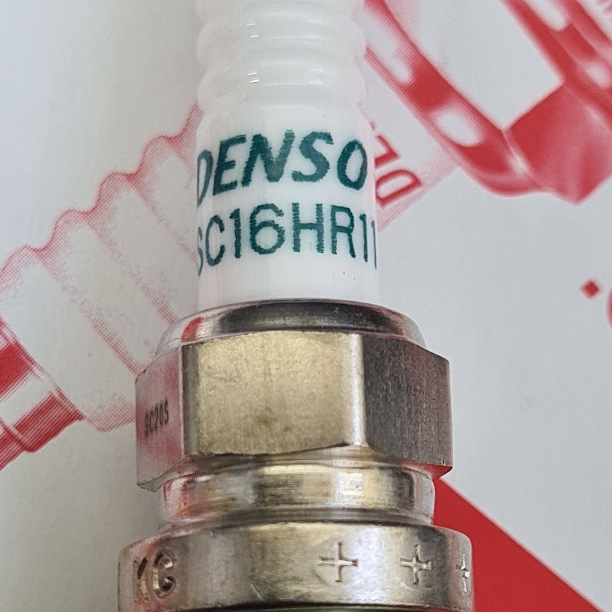 GENUINE TOYOTA VOXY SPARK PLUGS DENSO IRIDIUM SPARK PLUGS 90919