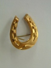 ARMEE FRANCAISE 14-18 + 39-45 : INSIGNE METAL MARECHAL FERRANT / FER A CHEVAL