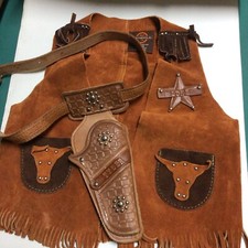 JOHN R CRAIGHEAD  CO. DENVER, CO VINT SGND WSTRN COWBOY/GIRL SUEDE FRINGED VEST