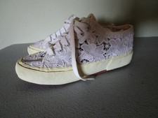 SUPERGA Floral Lace Contrast Sole Fashion Sneaker in White Size 8