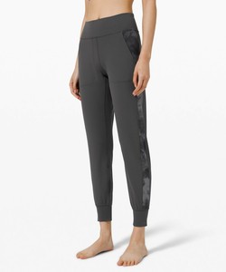 NWT Lululemon Graphite Grey Align Track Stripe Jogger ...