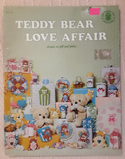 TEDDY BEAR LOVE AFFAIR Designs in Felt Fabric Sewing Craft Pattern Pamphlet H