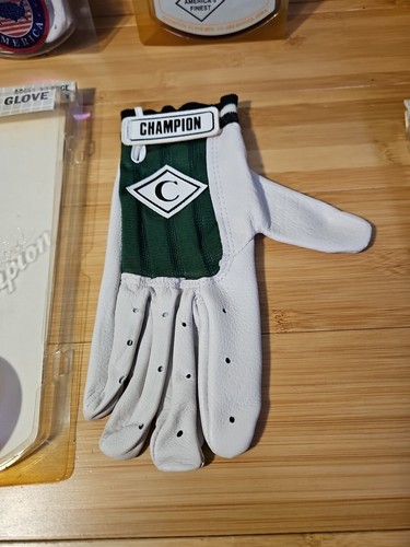 Vintage Champion Batters Glove Model 970 In Original Packaging NOS Right XLarge - Picture 5 of 8