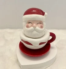 SANTA CLAUS Salt and Pepper Shakers CRACKER BARREL Christmas 2024 New