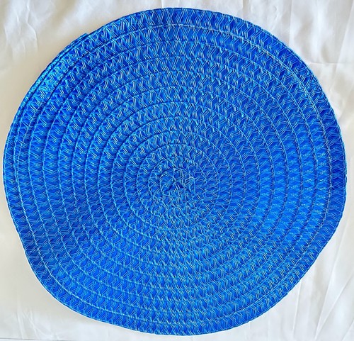 Placemats, Round 13”, Patriotic, Holiday, Red & Blue, Set of 6, Preowned - Picture 5 of 16