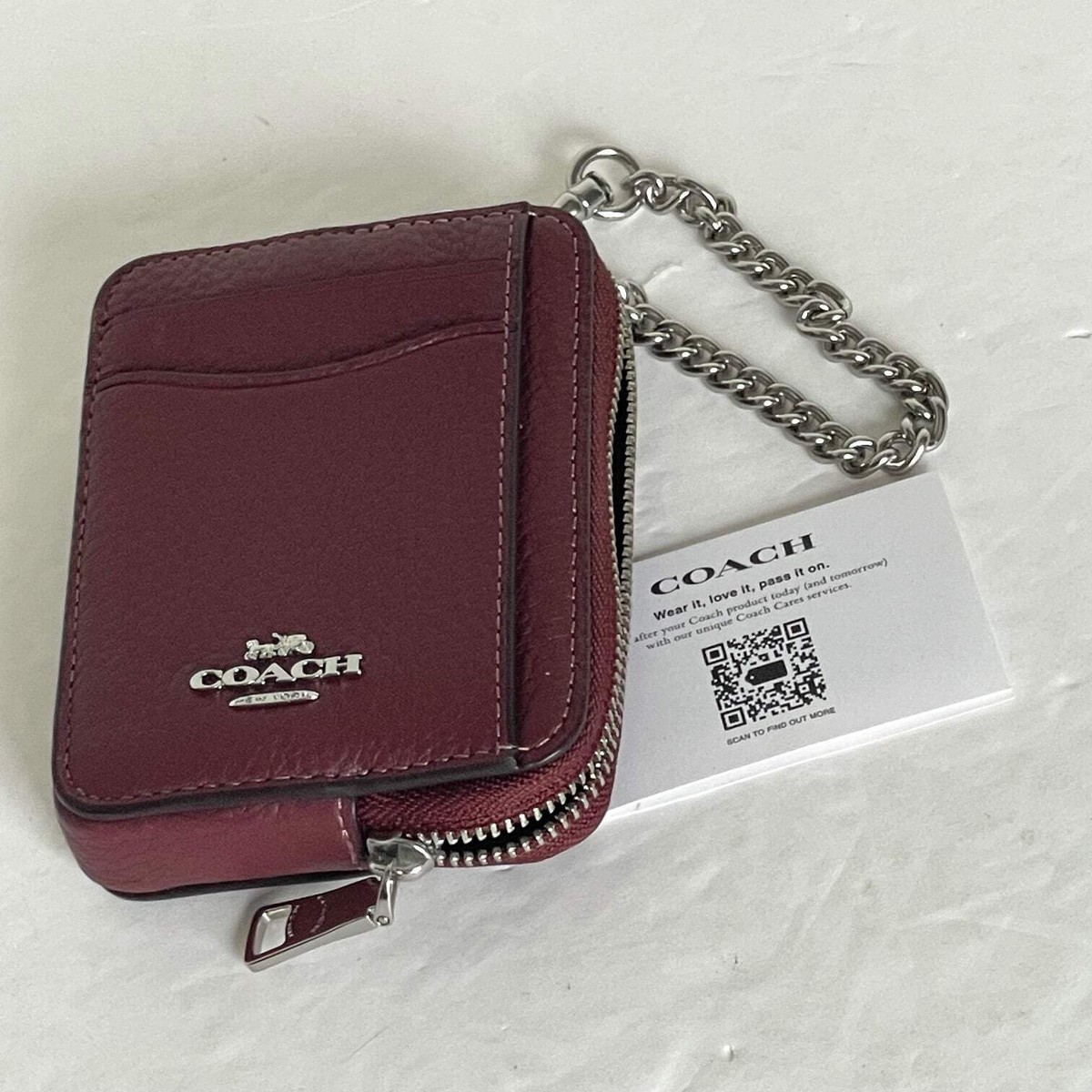 即発 COACH チェーンストラップ付き Zip Card Case 関税送料込 即発 COACH チェーンストラップ付き Zip Card Case 関税送料込