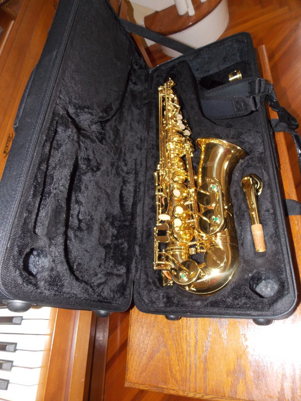 Jean Baptiste Alto Sax 290AL original case, very clean Pre-owned