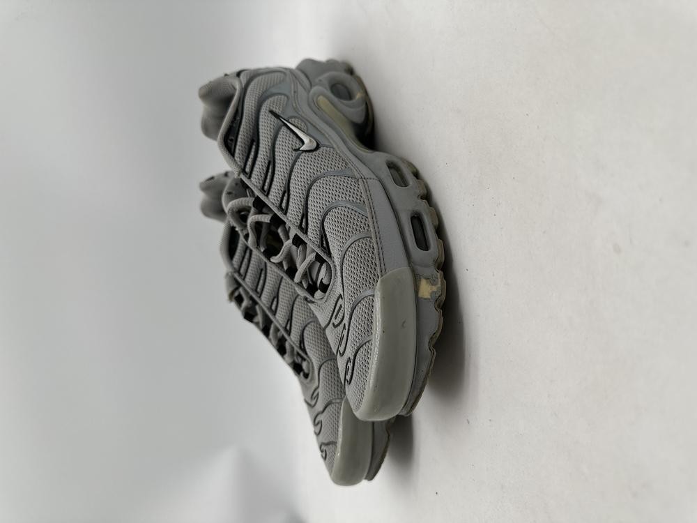 Size 8M/9.5W - Nike Air Max Plus Wolf Grey 852630-021 Pre  display picture 3