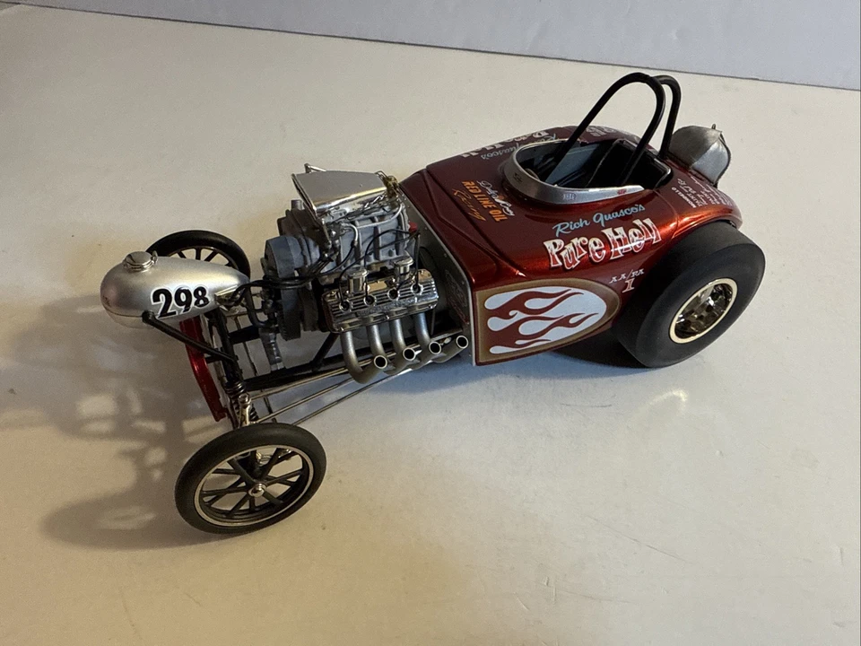 Miniaturas de precisión Rich Guasco PURE HELL 1:18 NHRA combustible alterado Race Dragster Foto 3 de 4