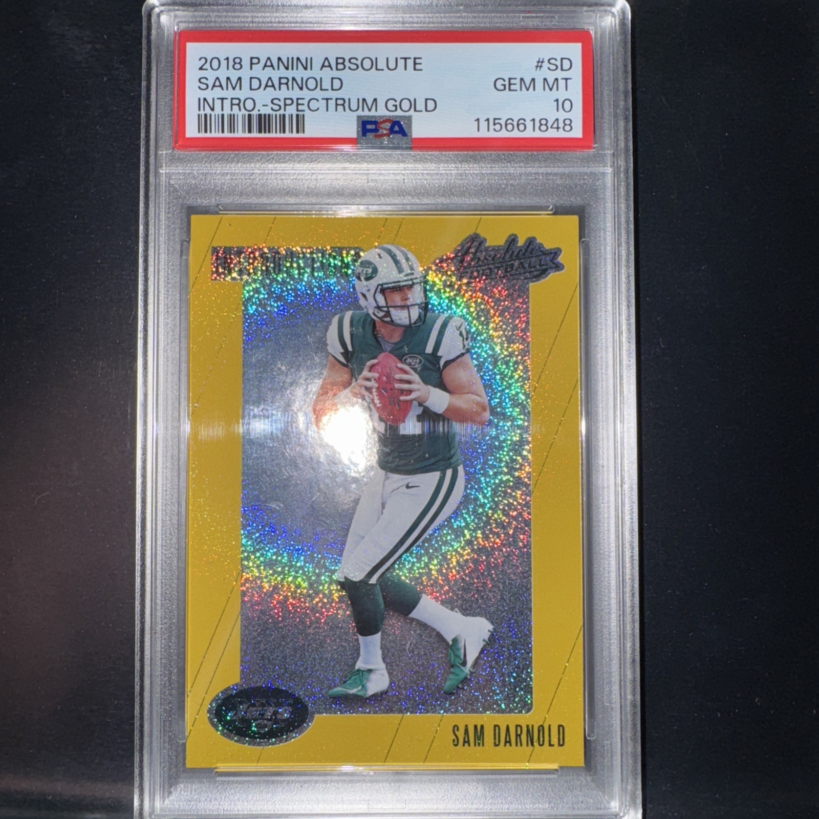 2018 Panini Absolute - Introductions Sam Darnold #IN-SD Gold Spectrum (RC)