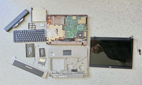 *** HP Compaq 6720s, 15,6" Laptop ohne HDD, RAM! inklusive Akku.***