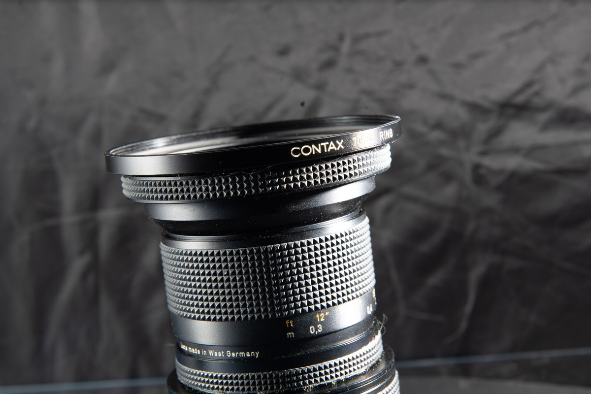 Contax Carl Zeiss T PC-Distagon 35mm F/2.8 AEG Shift Lens Contax Carl Zeiss T PC-Distagon 35mm F/2.8 AEG Shift Lens