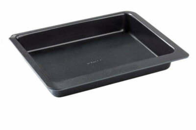 Pyrex Magic Rectangular Carbon Steel Roaster Non Stick Black