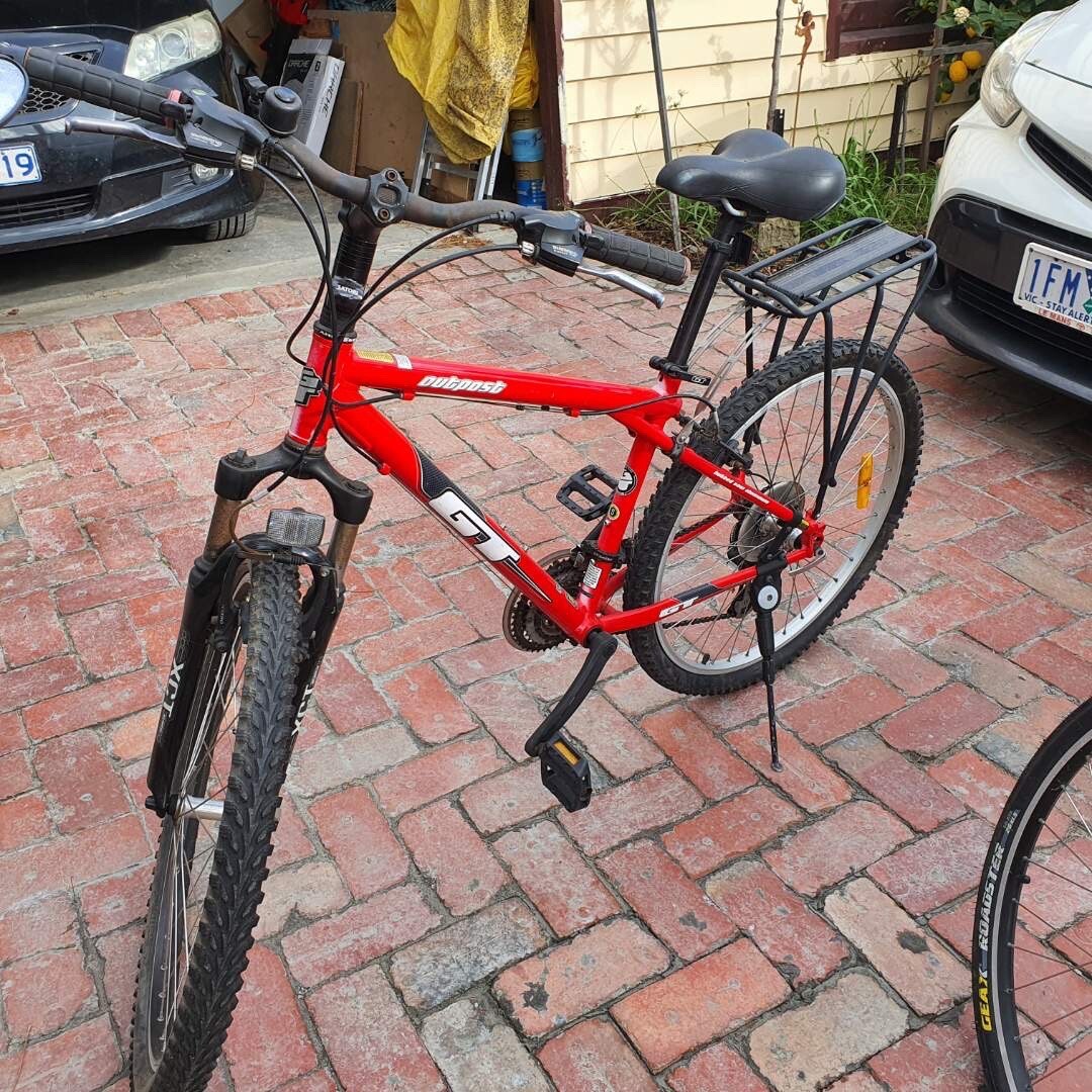 GT outpost used mens mountain bike Medium Frame, 26 Inch Wheel Good Condition eBay