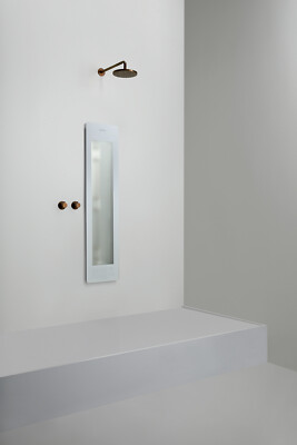 Sunshower Round line Medium Plus White Weiß IR + UV (H140 x B33 x T12 cm)