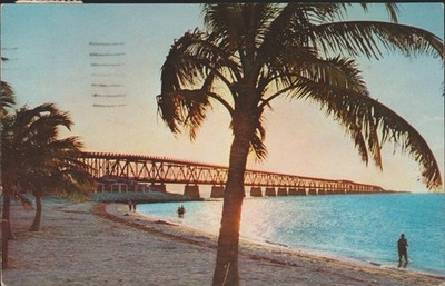 Bahia Honda Bridge Overseas Highway to Key West FL. Postcard (8433)