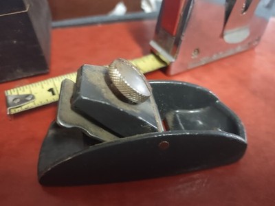 Vintage minature wood plane tool 3 1/2'' long