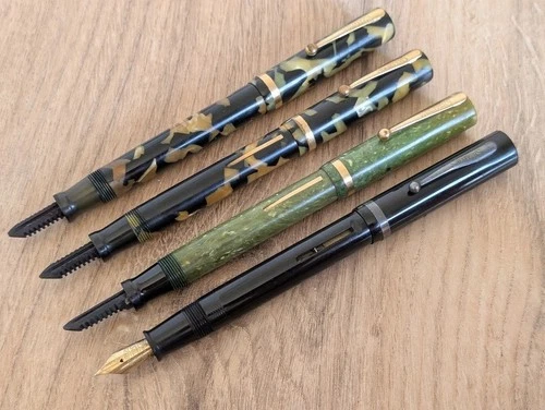 Vintage 4 SHEAFFER Oversized Fountain Pens For Parts or Restoration