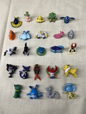 Pokemon Mini Figures 1" R/L.W Toys Lot of 24