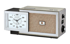 Bulova Fidelity B7801 Retro Wooden FM Alarm C...