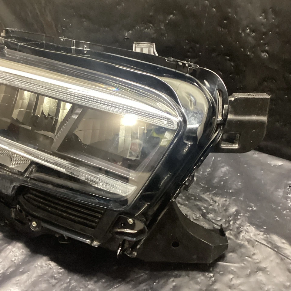 OEM 2020 - 2023 Toyota Tacoma Right RH Passenger FULL LED Headlight 81110-04290 - Image 4 of 4