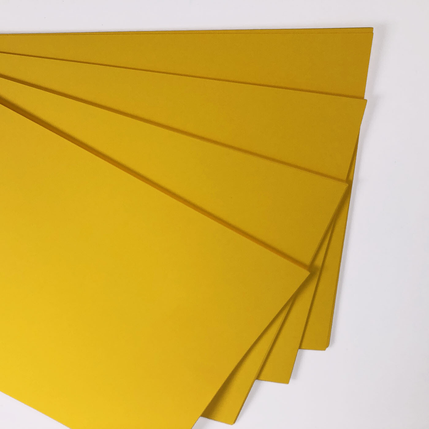 A4 Yellow Card 160gsm 100 Sheets Craft Card Coloured Printer Photocopier Card